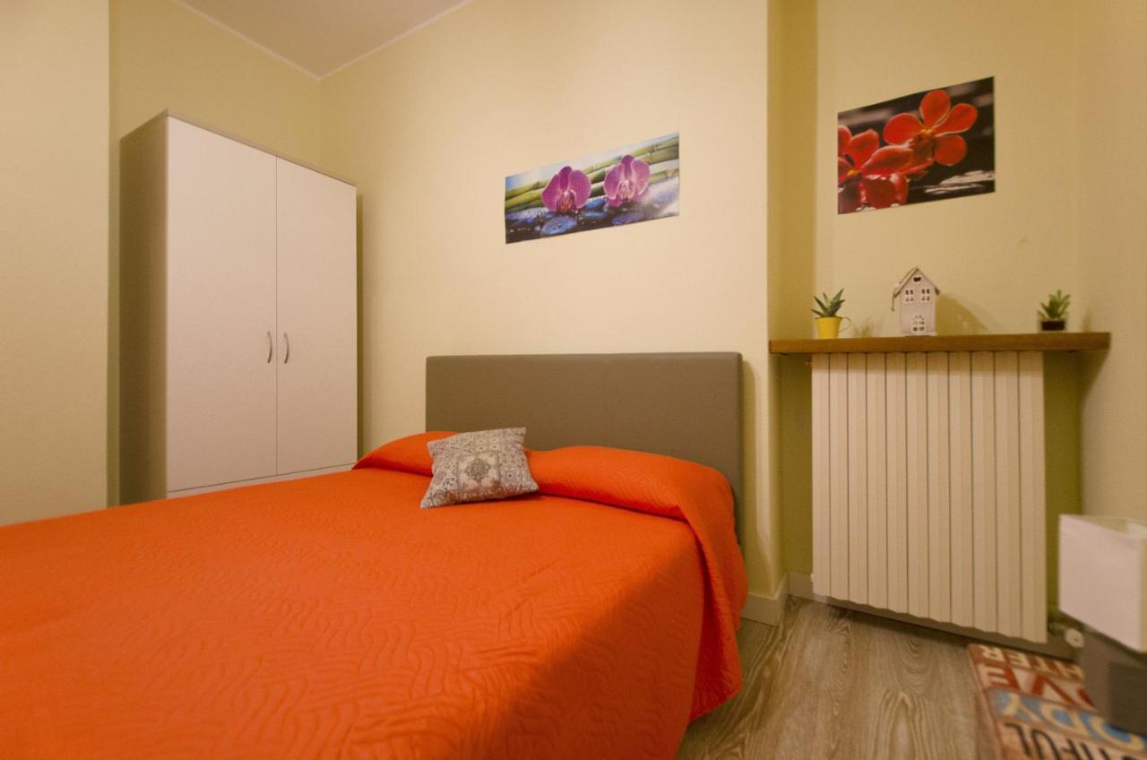 Apartament Accogliente Apt Al Centro Con Giardino E Jacuzzi Torri Del Benaco Zewnętrze zdjęcie